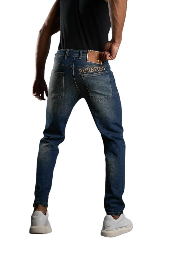 BURBERRY – SLIM FIT JEANS
