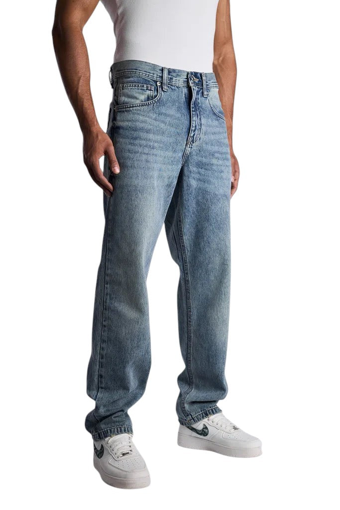 relaxed fit dirty washed