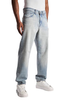RELAXED FIT LIGHT BLUE FADED