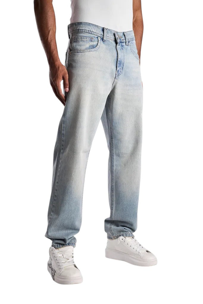 RELAXED FIT LIGHT BLUE FADED