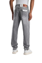 RELAXED FIT LIGHT GRAY