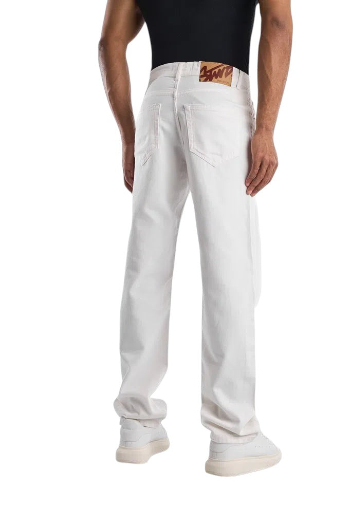 RELAXED FIT OFF WHITE