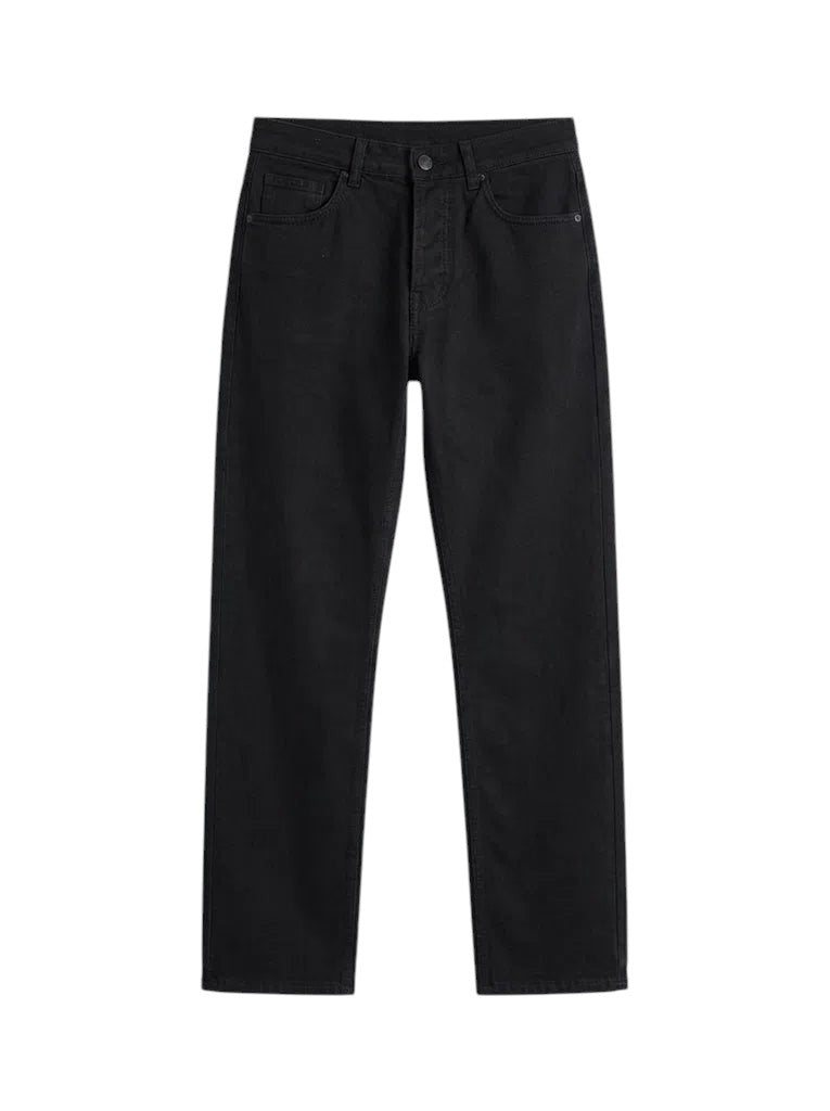 RELAXED FIT BLACK